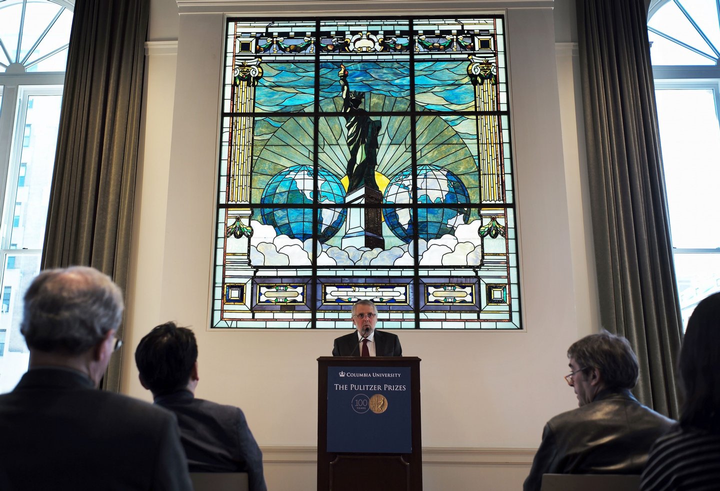 Mike Pride, administrator of The Pulitzer Prizes, announces the 2016 Pulitzer Prize winners at the Columbia University in New York on April 18, 2016. / AFP / Jewel SAMAD (Photo credit should read JEWEL SAMAD/AFP/Getty Images)