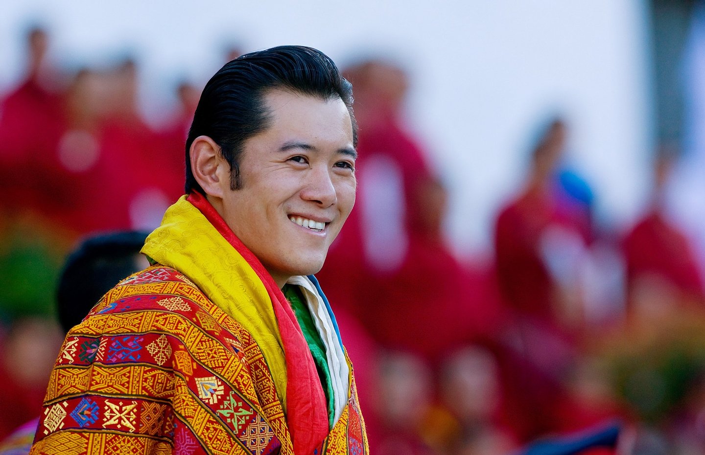 O rei do Nepal, Jigme Khesar Namgyel Wangchuck, tomou posse em 2008, depois de o pai ter abdicado do trono, apÃ³s trÃªs dÃ©cadas de poder