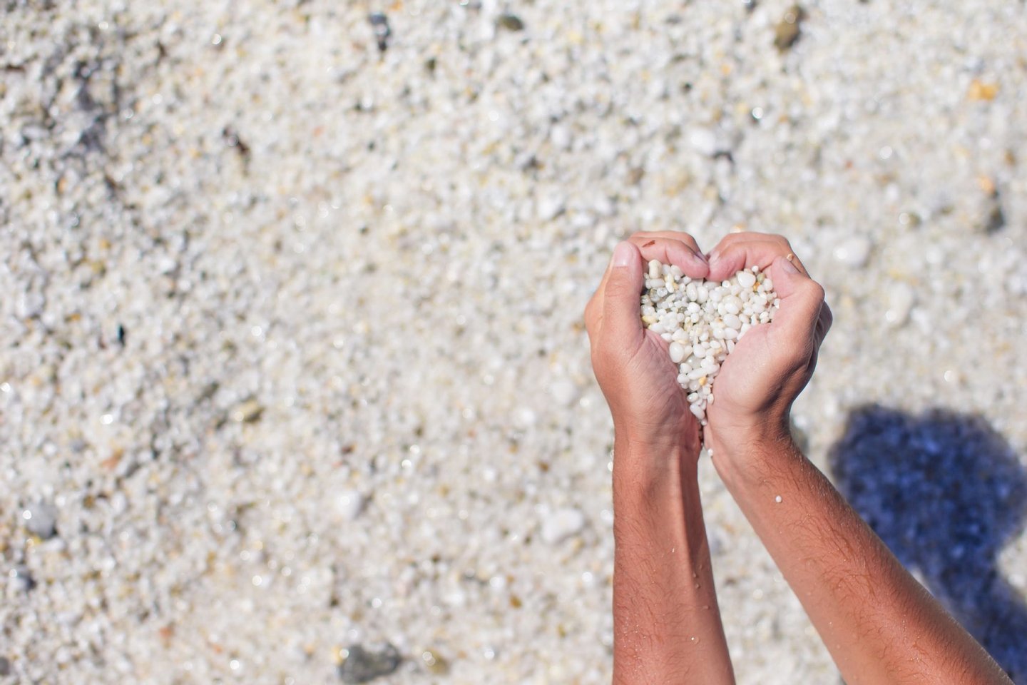 beach, heart, white, love, symbol, body part, pebbles, gravel, coastline, exotic, expression, expressive, feeling, horizontal, finger, hand, macro, outdoor, romantic, sand, summer, tropical, turquoise, vacation, valentine, heart shape, hands, sign, holiday, picture, card, human, destination, kiss, celebration, handmade, 14, lover, touching, decorative, body, woman, color, colorful, joy, valentines, getaway, part, romance, february, 
