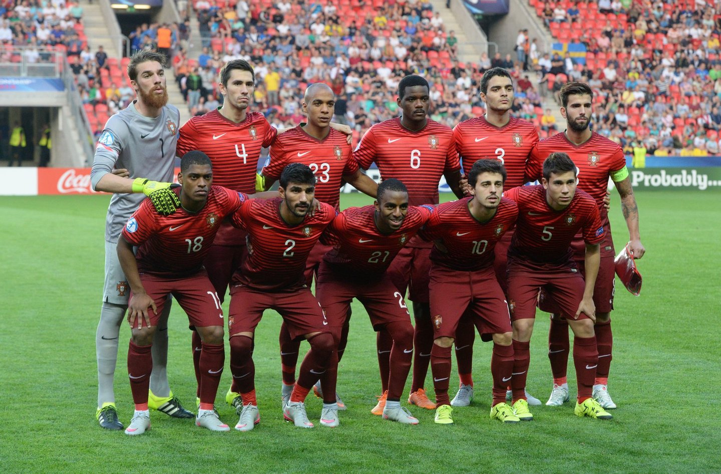 Portugal's team players line up prior to the start of the UEFA Under 21 European Championship 2015 final football match between Sweden and Portugal in Prague on June 30, 2015. AFP PHOTO / MICHAL CIZEK (Photo credit should read MICHAL CIZEK/AFP/Getty Images)