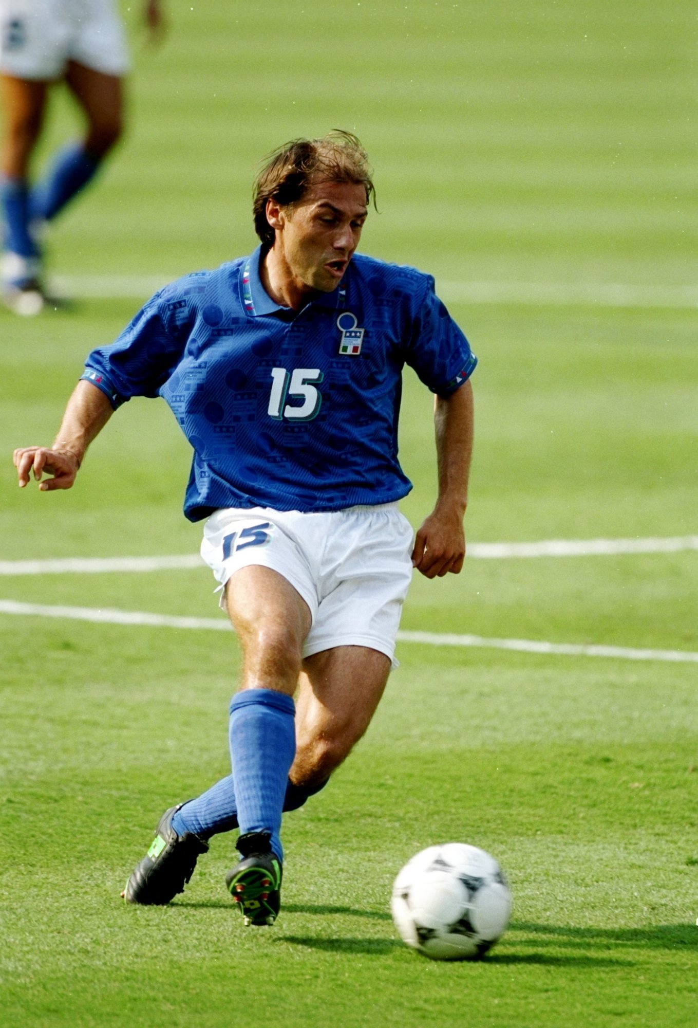 13 Jul 1994: Antonio Conte of Italy in action during the World Cup semi-final against Bulgaria at the Giants Stadium in New York. Italy won the match 2-1. Mandatory Credit: Mike Hewitt/Allsport