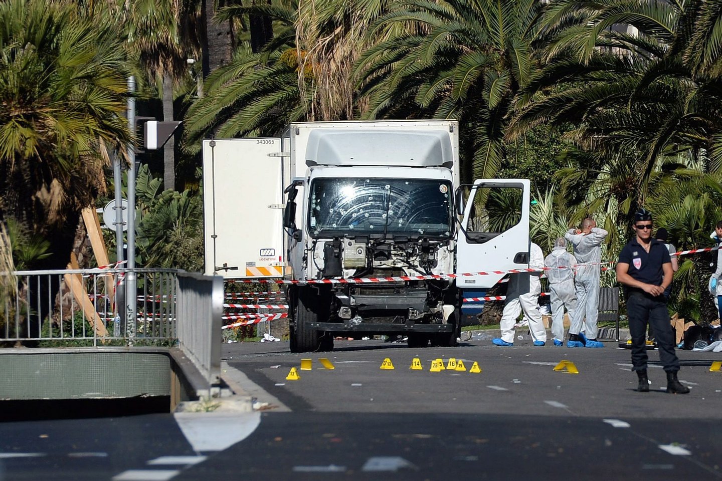 Police secure the area where a truck drove into a crowd during Bastille Day celebrations in Nice, France, 15 July 2016. According to reports, at least 84 people died and many were injured after a truck drove into the crowd on the famous Promenade des Anglais during celebrations of Bastille Day in Nice, late 14 July. Anti-terrorism police took over the investigation in the incident, media added. EPA/ANDREAS GEBERT