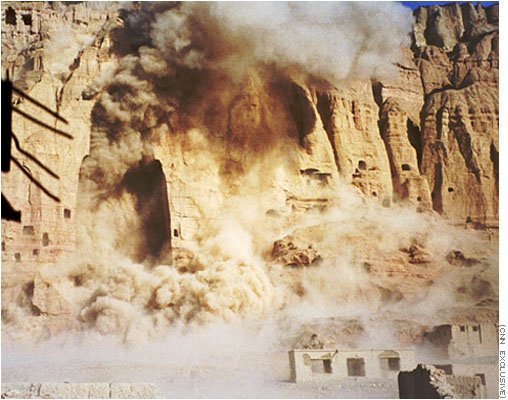 Destruction_of_Buddhas_March_21_2001