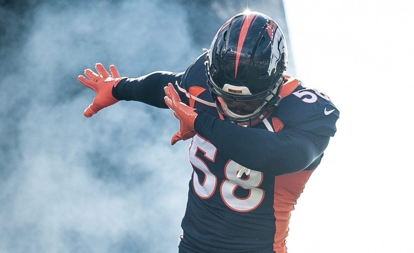 DENVER, CO - DECEMBER 13: Outside linebacker Von Miller #58 of the Denver Broncos performs a "dab" pose as he is introduced during player introductions before a game against the Oakland Raiders at Sports Authority Field at Mile High on December 13, 2015 in Denver, Colorado. (Photo by Dustin Bradford/Getty Images)