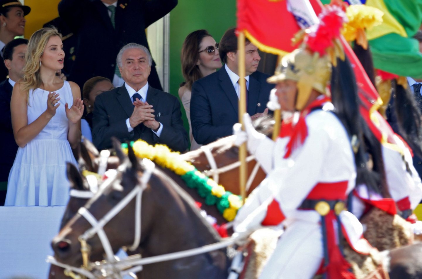 Brazilian President Michel Temer and his wife Marcela (L) attend a National Day parade during the commemoration of the country's Independence Day, in Brasilia on September 7, 2016. / AFP / EVARISTO SA (Photo credit should read EVARISTO SA/AFP/Getty Images)