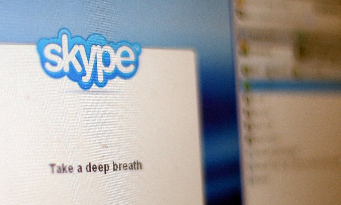 Skype deixa de existir em maio. Microsoft substitui plataforma de videoconferência pelo Teams