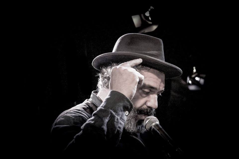 Manuel João Vieira foi um dos convidados recentes para ler poesia no Povo