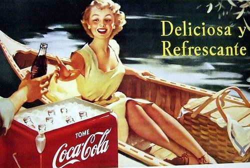 Os espanhóis bebem Coca-Cola desde 1953. A Portugal só chegou em 1977.