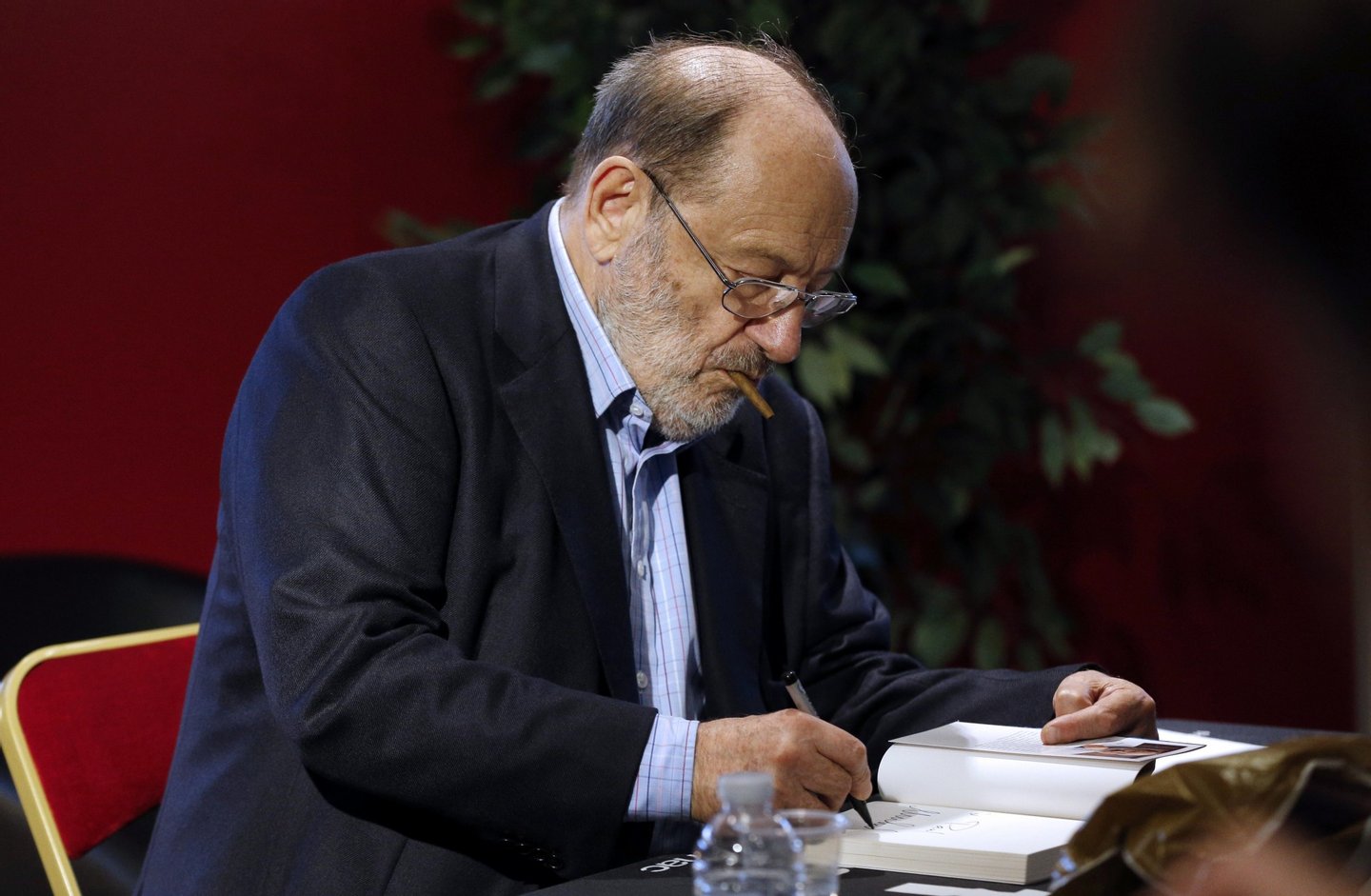 Morreu Umberto Eco - Observador