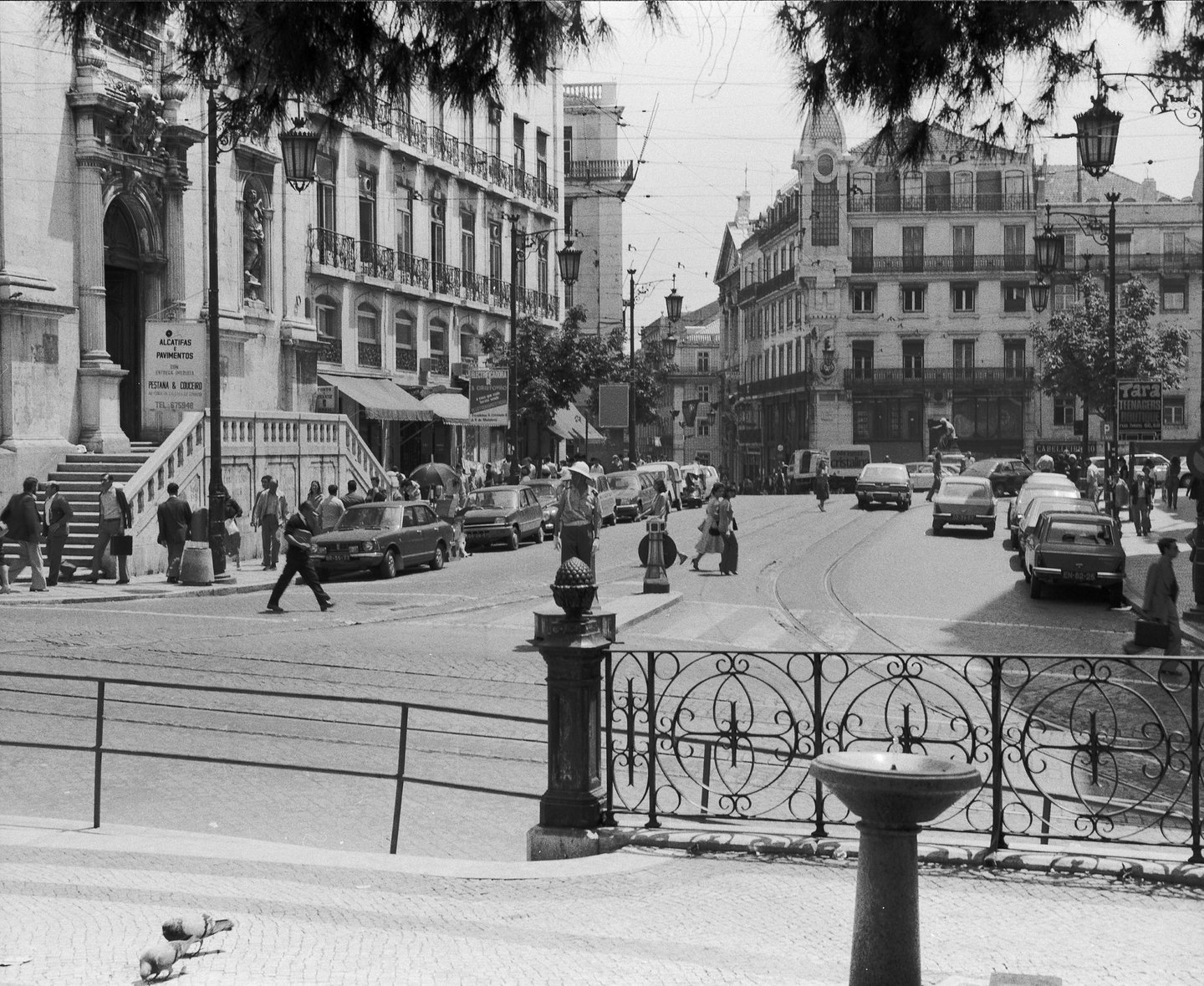 Um passeio (em 90 fotos) na Lisboa antiga – Observador