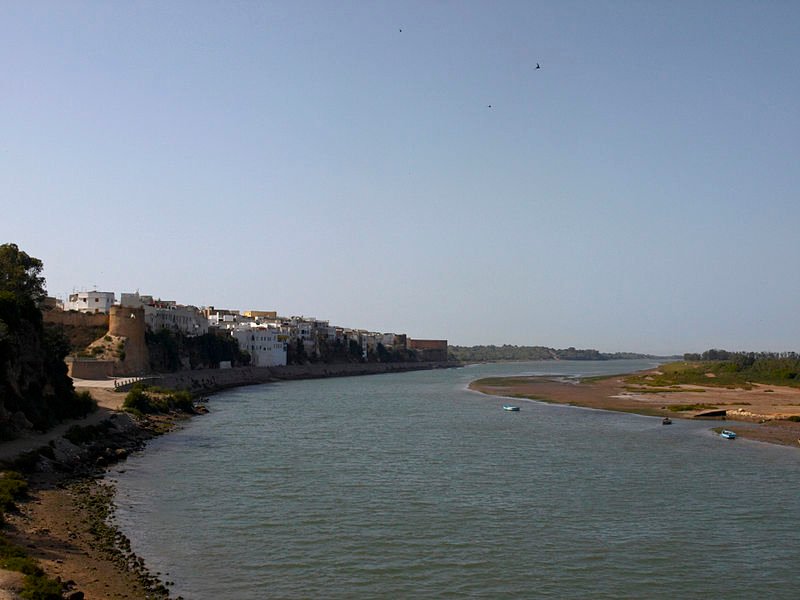 Azemmour_from_Oum_Er-Rbia