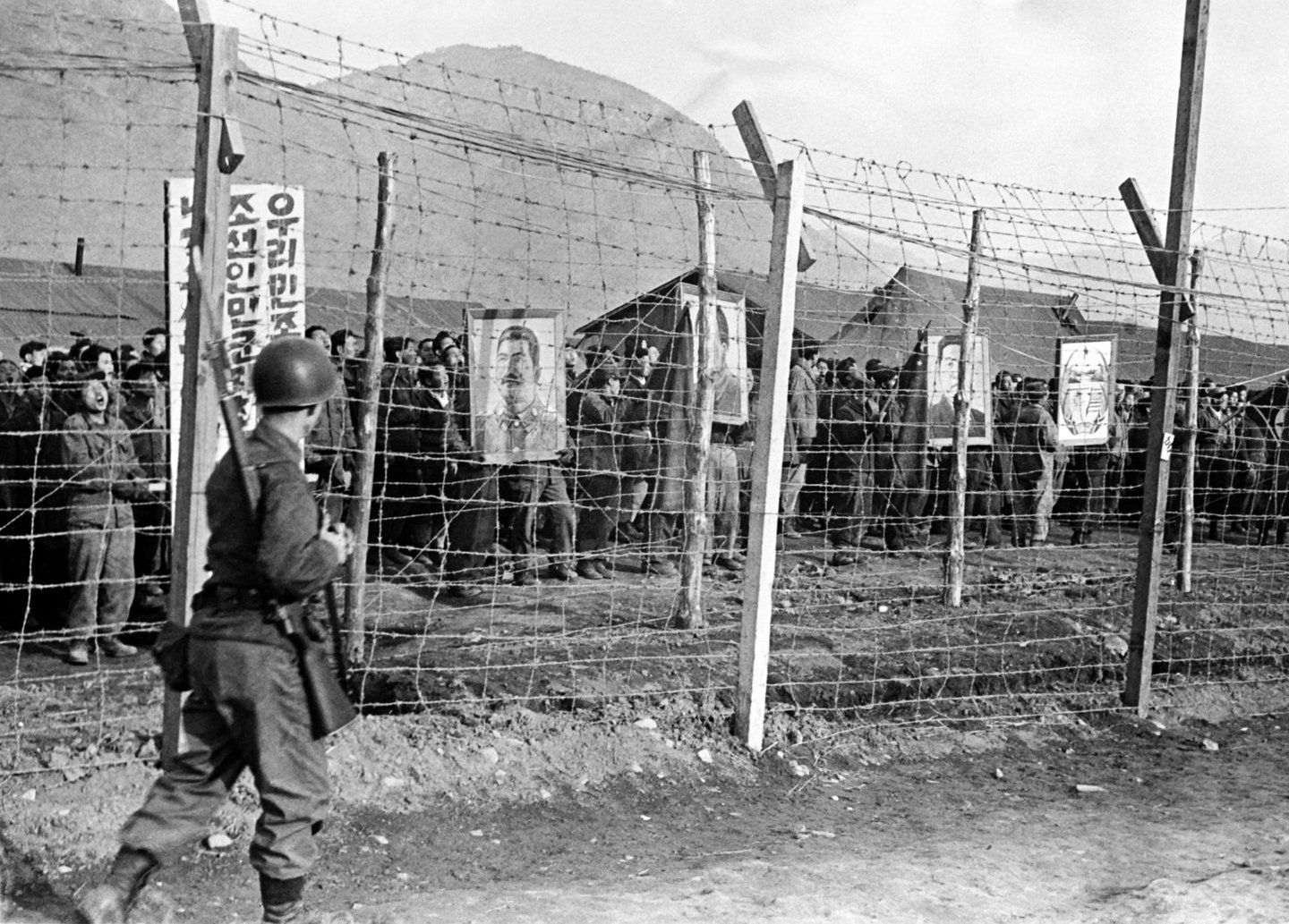 135 fotos raras da guerra que dividiu as Coreias Observador