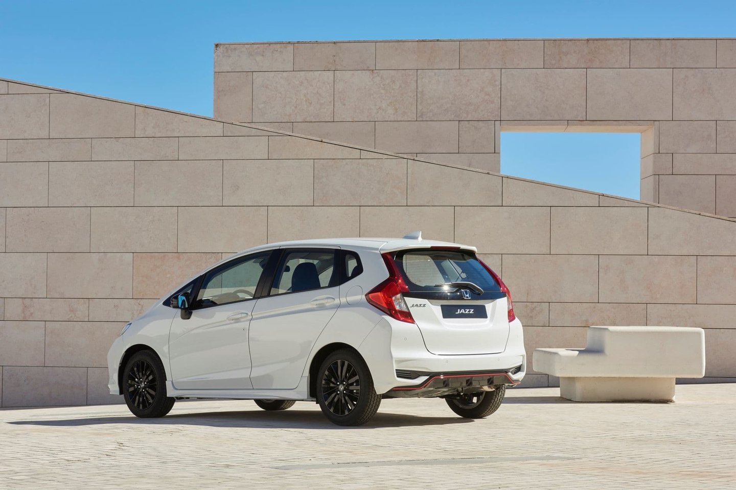 Let's rock: Jazz recebe novo 1.5 i-VTEC de 130 cv - Observador