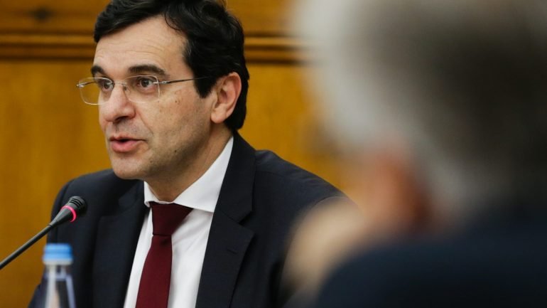Quantas horas trabalhamos em Portugal? O tempo não é igual ...