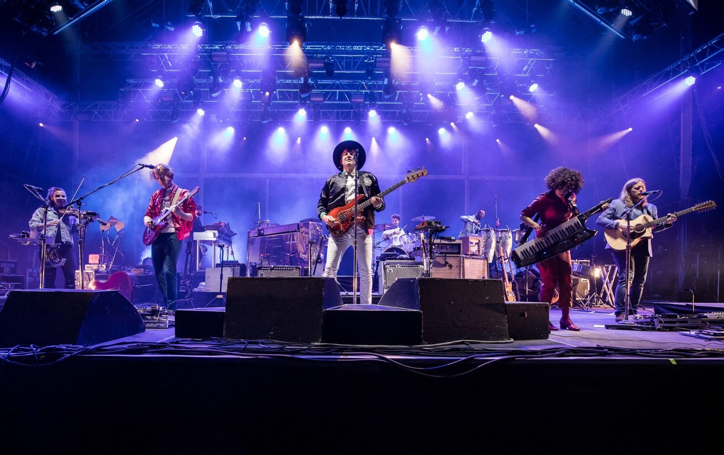 Arcade Fire em Paredes de Coura: tudo, aqui e agora – Observador