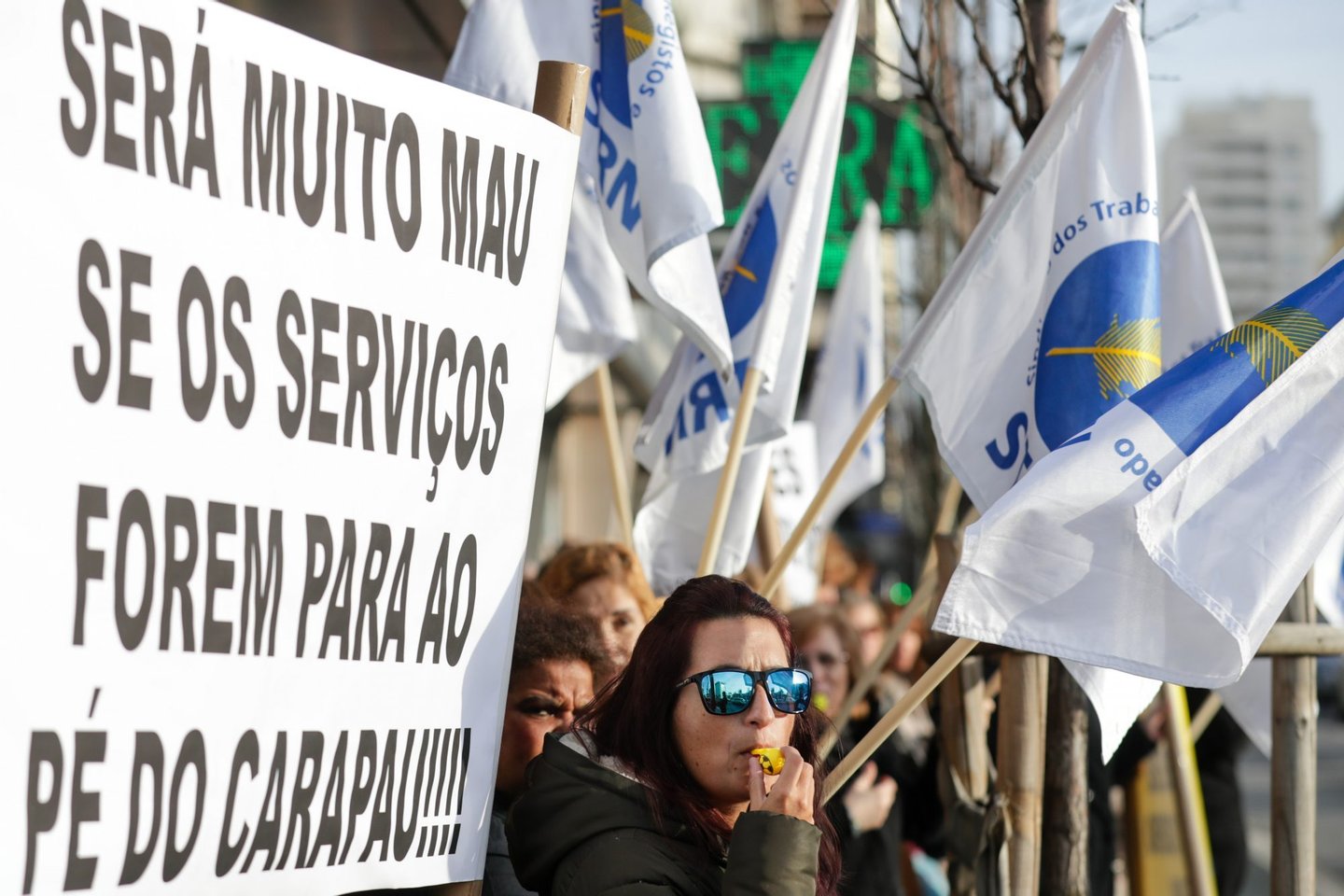 Sindicato afirma que Governo autorizou recrutamento de 50 novos conservadores e 240 oficiais de registo