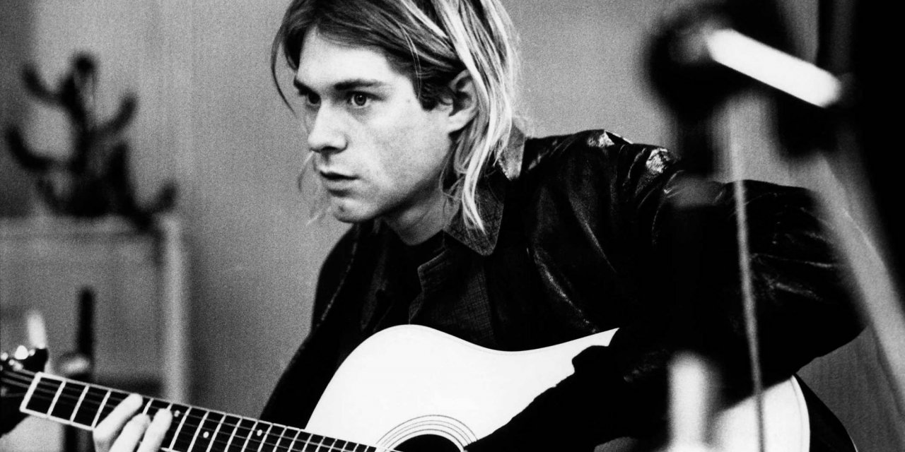 Kurt Cobain morreu há 25 anos mas nunca desapareceu ...