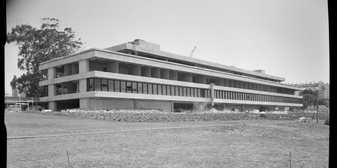 Uma Obra Que Mudou O País A Sede Da Fundação Calouste Gulbenkian Foi Inaugurada Há 50 Anos 