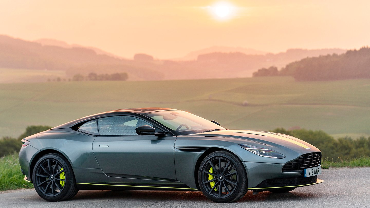 Aston martin радиоуправляемая