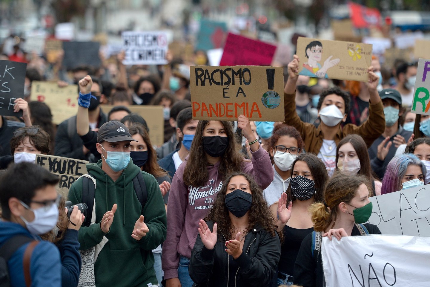 Milhares Em Protestos Contra O Racismo Em Lisboa Porto E Coimbra As