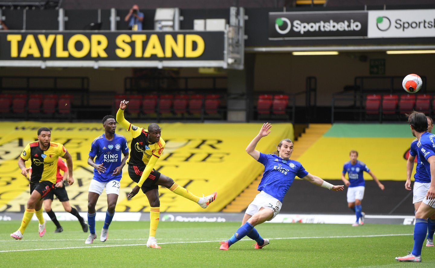 FBL-ENG-PR-WATFORD-LEICESTER