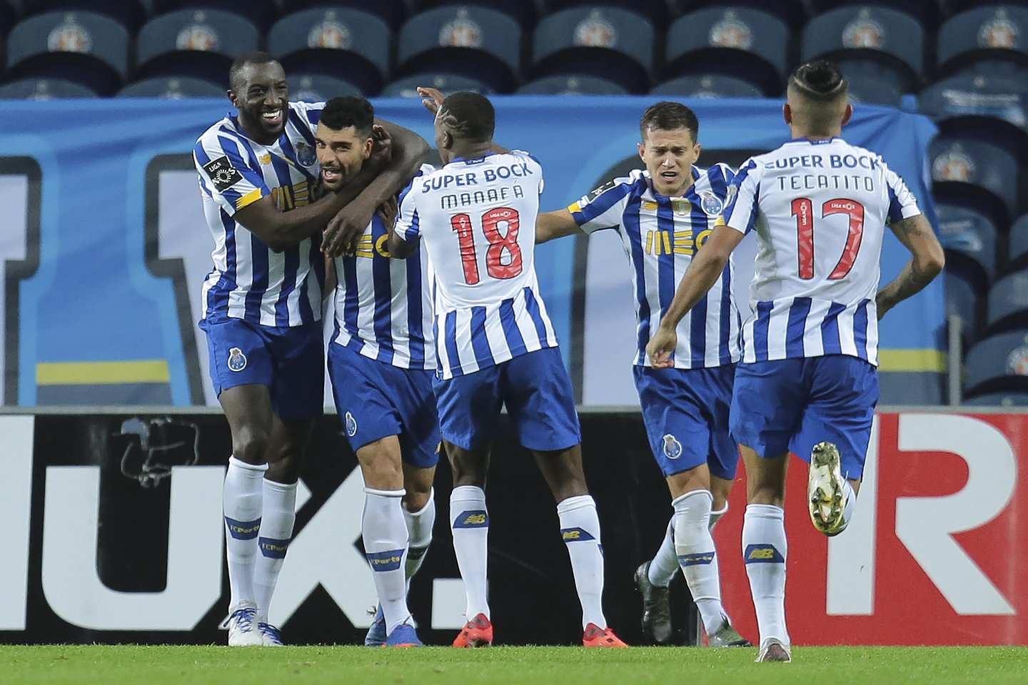 Liga dos Campões. FC Porto pode colocar-se a um escasso ...