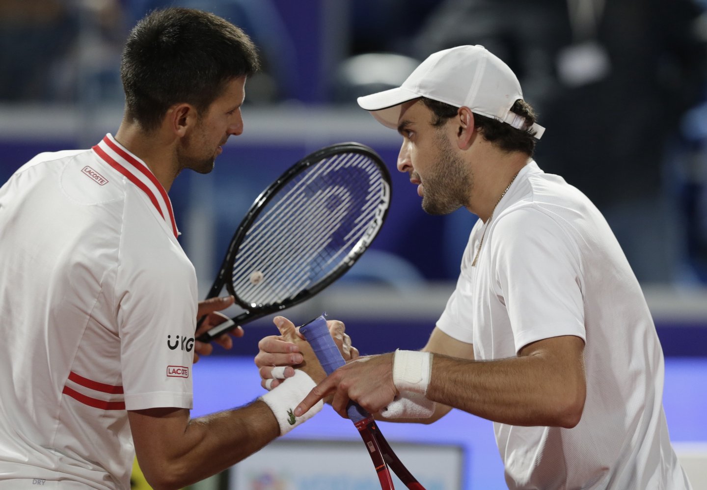 Djokovic sofre segunda derrota da época frente a Karatsev ...