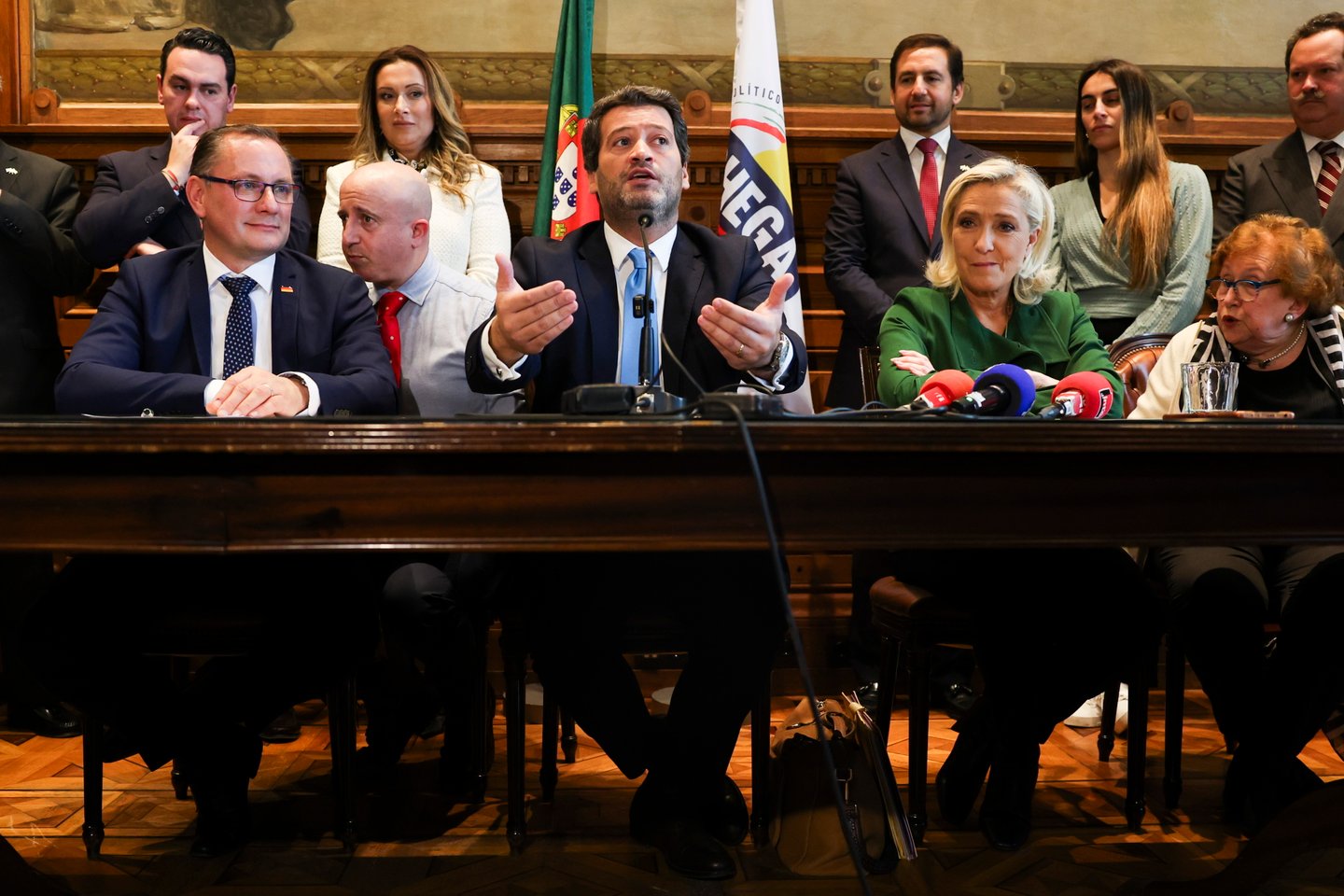 https://s3.observador.pt/wp-content/uploads/2023/11/24172804/doc202311244189790910992834-scaled.jpg