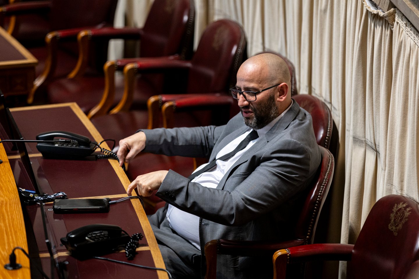 “Sou anticomunista”. Miguel Arruda foi o único deputado contra voto de pesar pela morte de Maria Teresa Horta