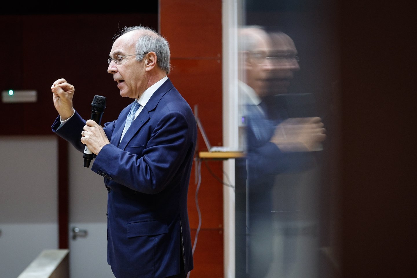 https://s3.observador.pt/wp-content/uploads/2025/02/24154736/44472496.jpg