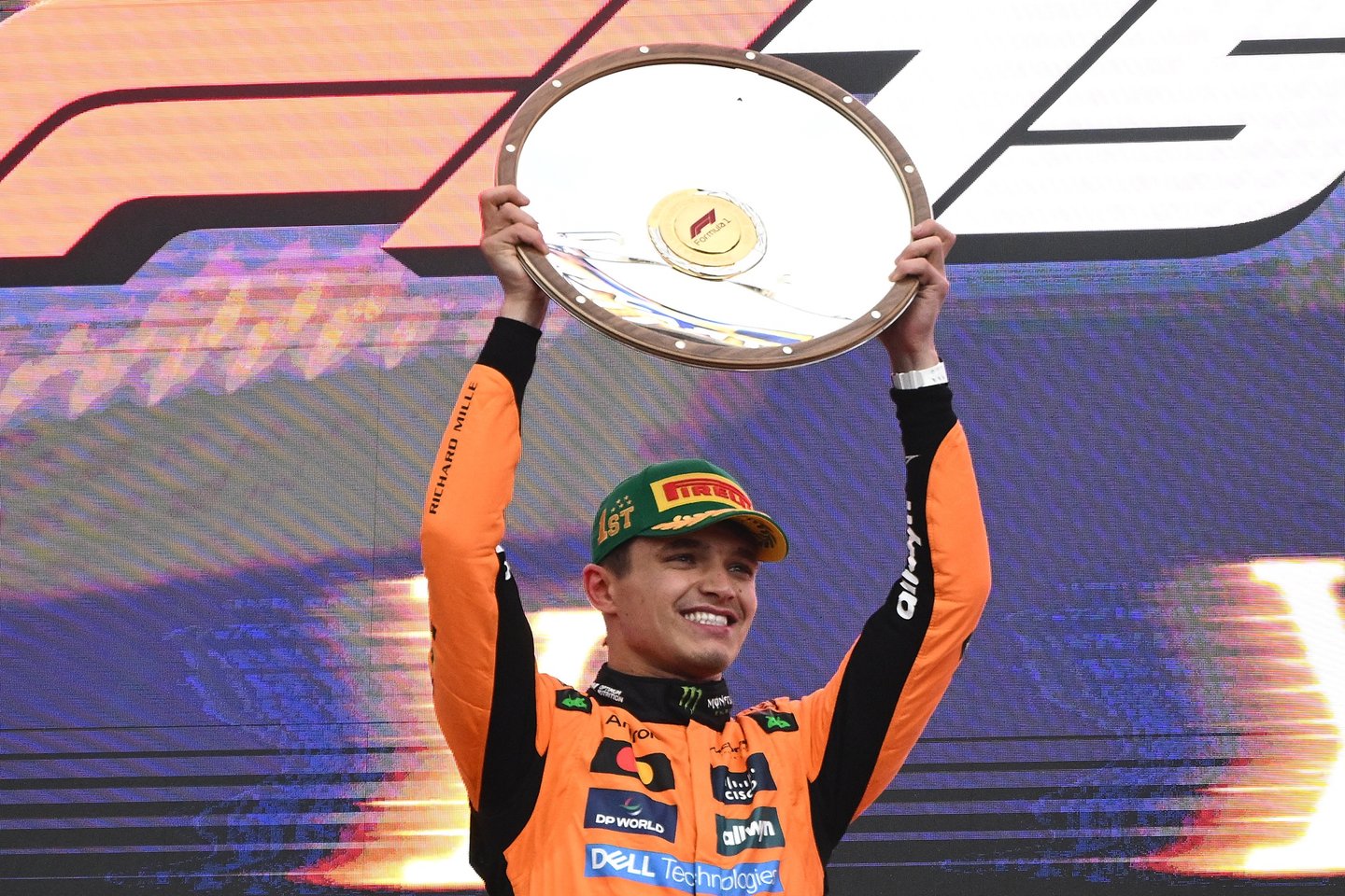 Lando Norris bate Verstappen à chuva na abertura da Fórmula 1 na Austrália