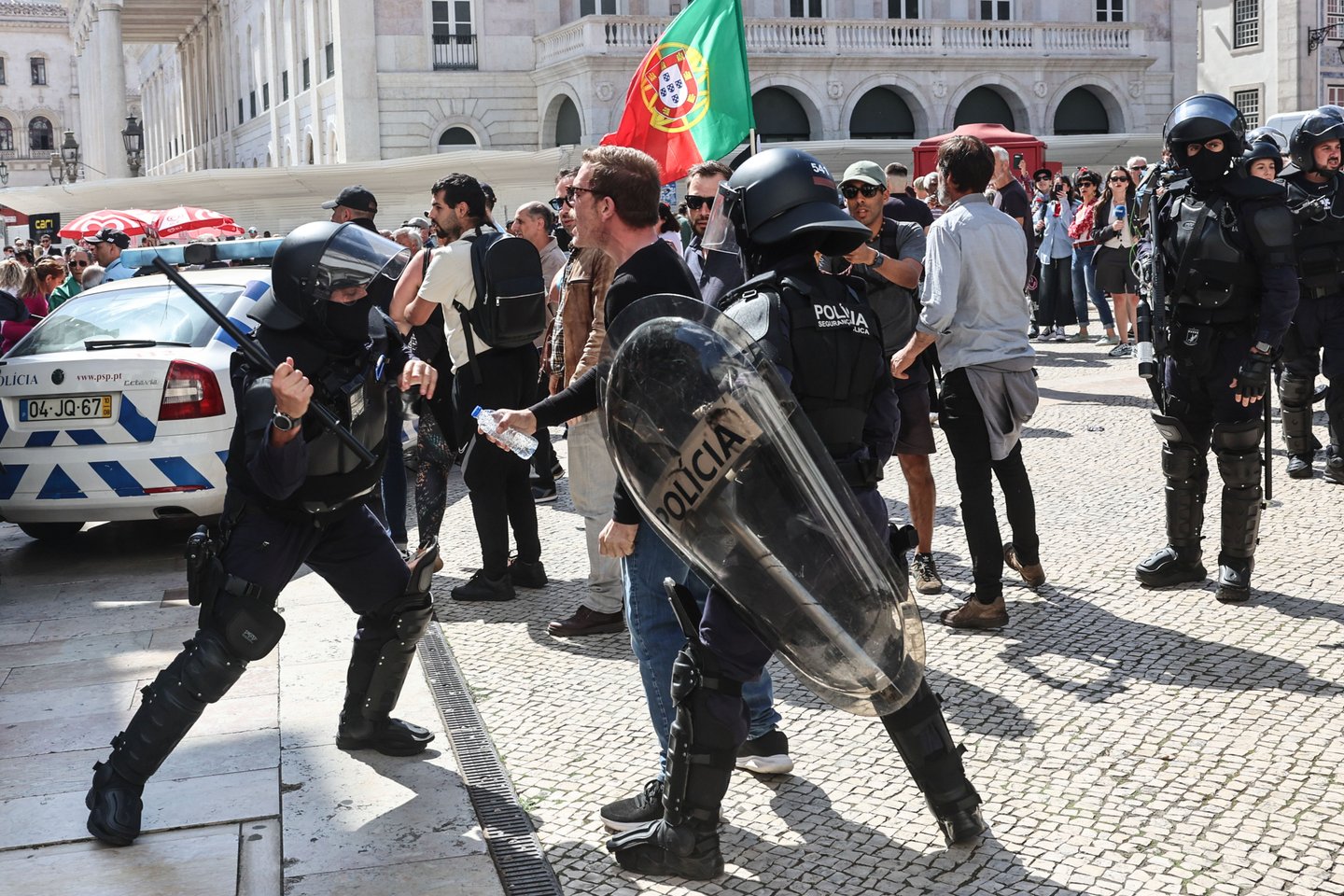Guarda prisional detido não recebe consequências