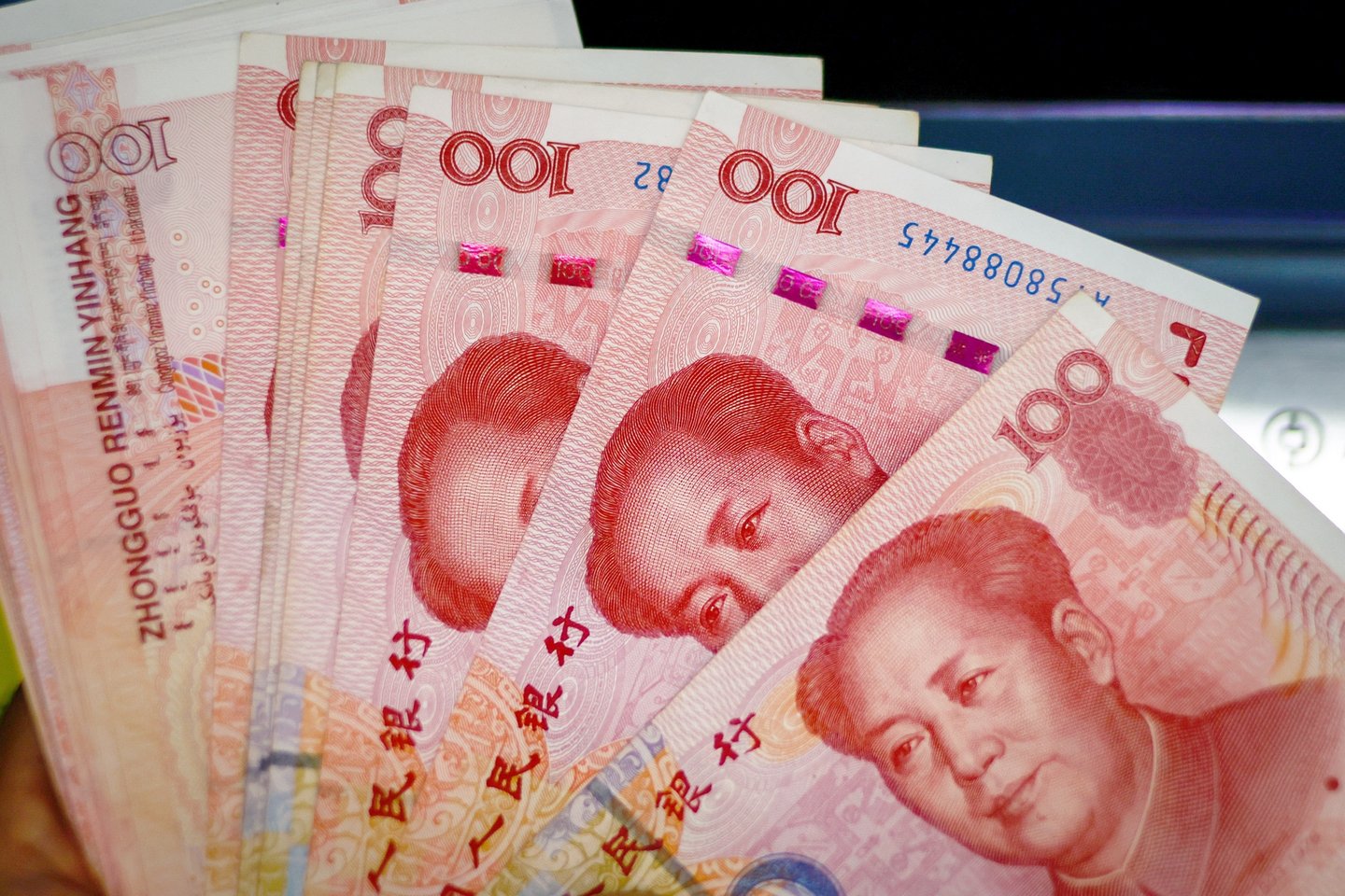 Brasil prepara emissão de dívida de 1,5 mil milhões na China