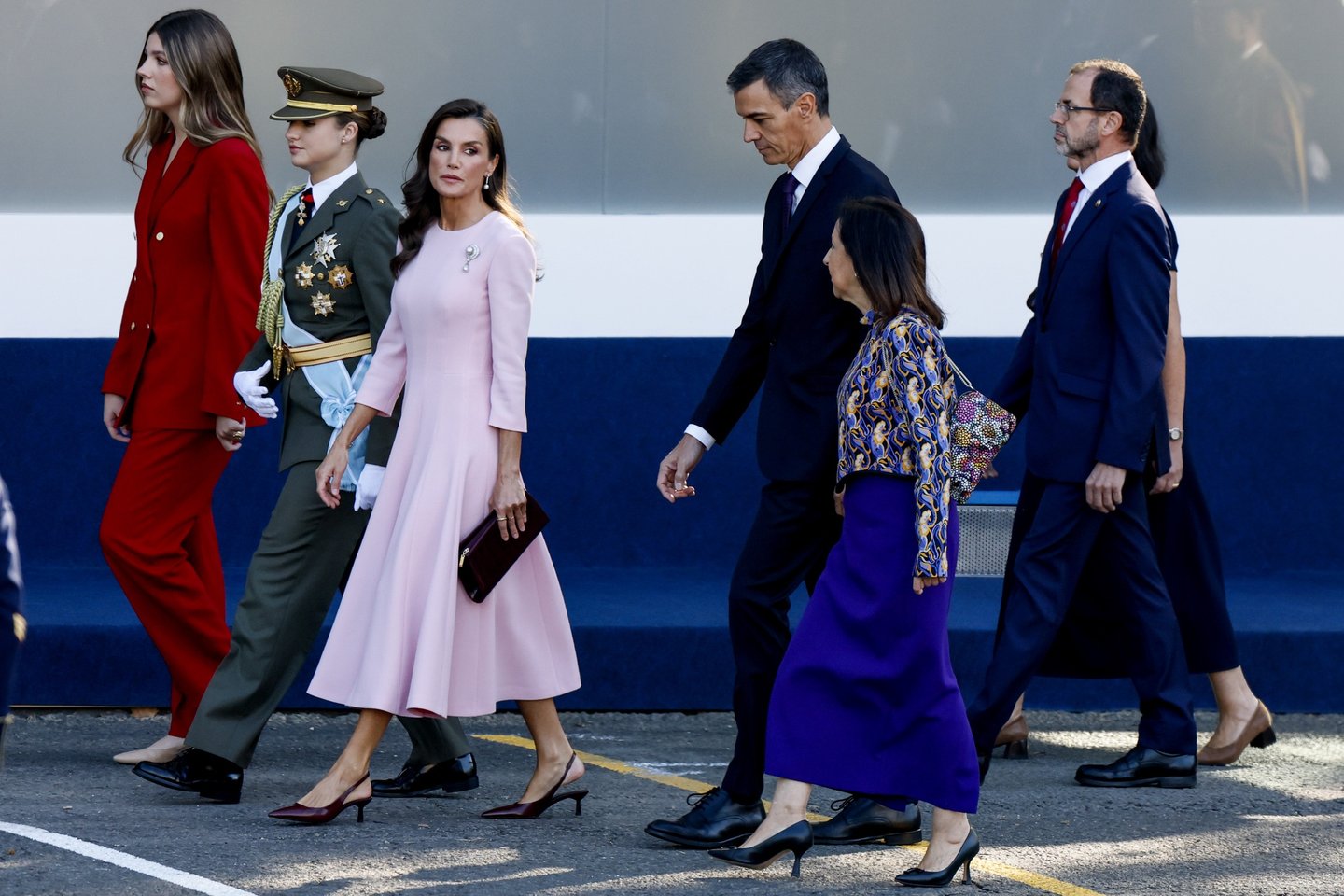 Extrema-direita em Ceuta e Sánchez vaiado em Madrid